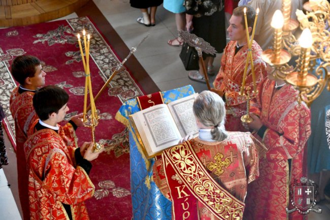 У луцькому храмі просили зцілення для алкозалежних. ФОТО