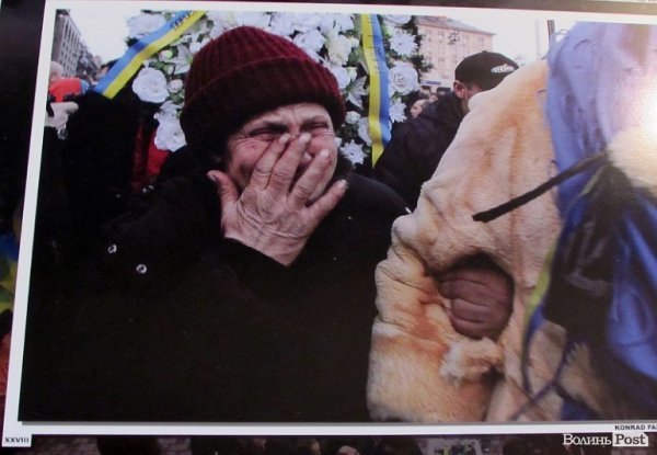 У Володимирі-Волинському - фотовиставка про Євромайдан. ФОТО