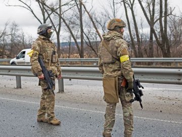 У Луганську область окупанти кинули залишки найкращих військ, – Гайдай