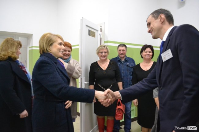 Що дарували і чим вражали: як міністр освіти «інспектувала» луцький ліцей № 27. ФОТО