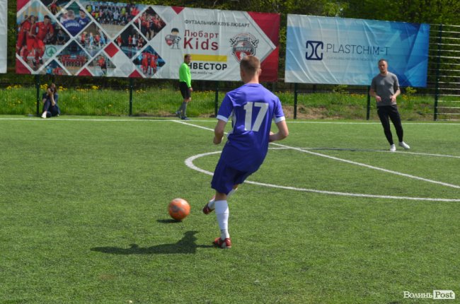 Спорт, що наближає перемогу: команда «Кромберга» з футзалу – серед кращих на турнірі у підтримку ЗСУ