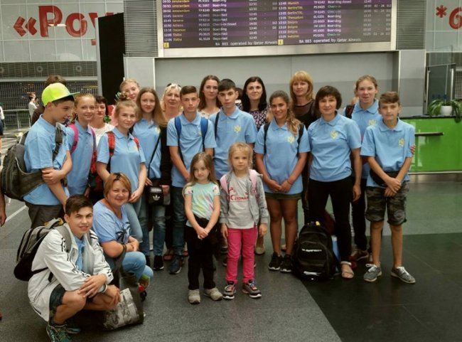 Діти загиблих атовців вирушили на відпочинок до Британії