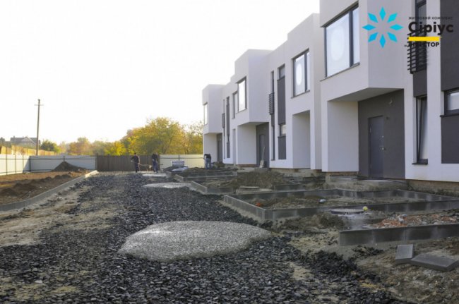 У ЖК «Сіріус» триває монтаж теплої підлоги. ФОТО*