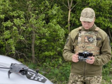 Школа пілотування в Луцьку та військовий рекрутинг: як і чому волиняни обирають професію оператора FPV-дрона