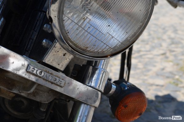 Під Луцьком - тусовка байкерів. ФОТО