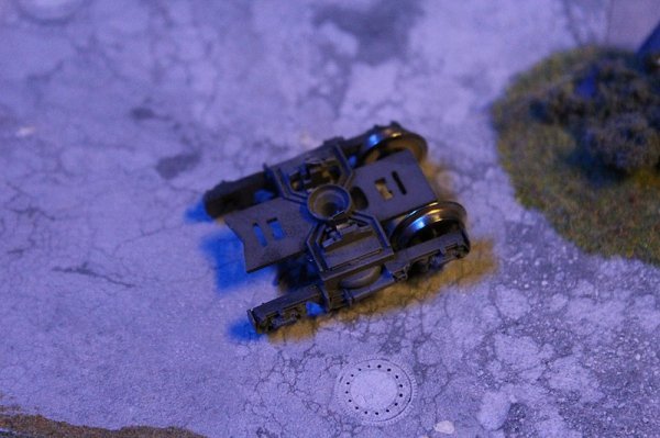 Погляньте на каналізаційний люк, наприклад