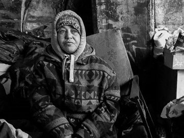 Жінка, яка померла під мостом у Луцьку, відмовлялась від допомоги соцпрацівників 
