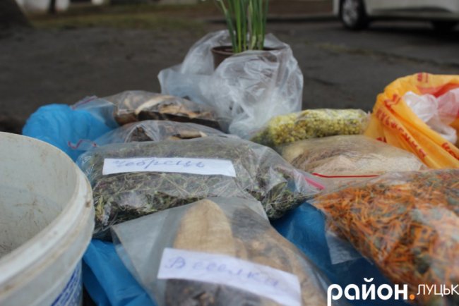 Від м’яса і «молочки» до лікарських трав: що і за скільки продають на фермерському ярмарку у Луцьку