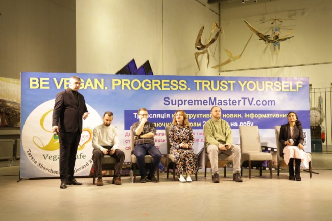 У Луцьку відбувся перший Міжнародний форум «Be vegan. Progress. Trust yourself»