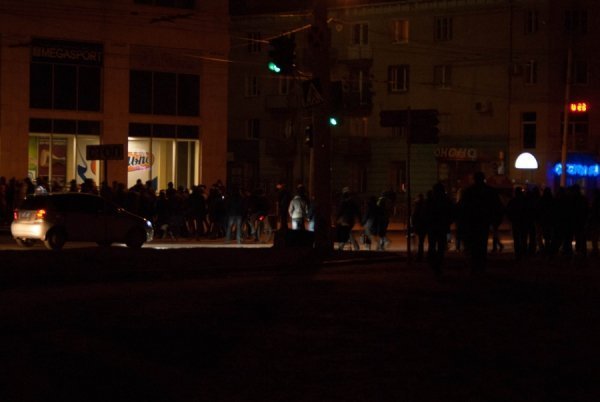 Фото нічного бунту в Луцьку