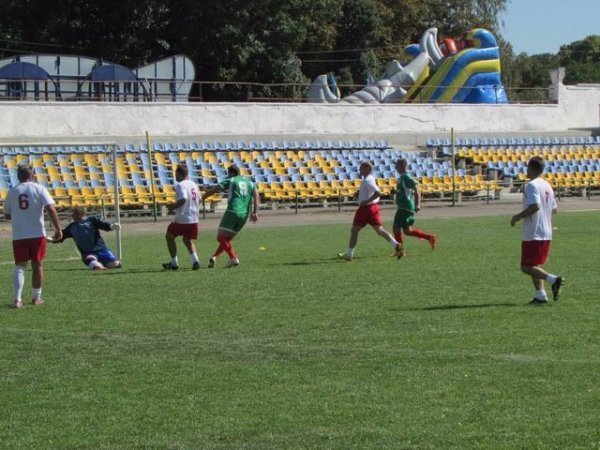 У Нововолинську відбувся міжнародний фестиваль з міні-футболу серед ветеранів. ФОТО