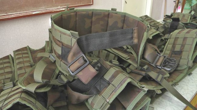 Переселенець із Харкова влаштував на Волині цех з пошиття «розгрузок» для бійців