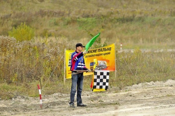 Автомотофестиваль під Луцьком: день перший. ФОТО. ВІДЕО