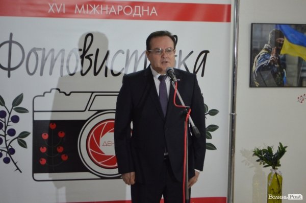 У Луцьку - фотовиставка газети «День» про Євромайдан і АТО. ФОТО