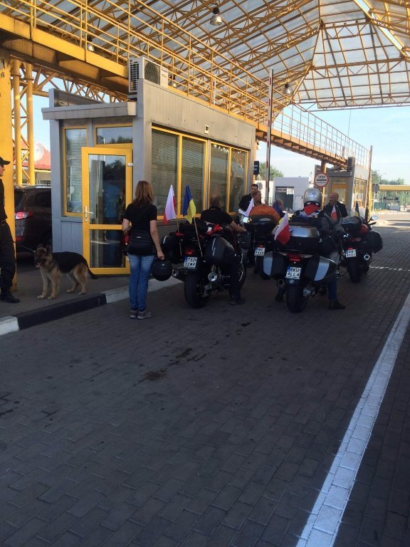 Через пункти пропуску «Ягодин» та «Устилуг» проїхало 78 байкерів. ФОТО