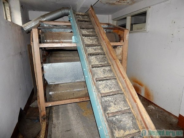 Фотоекскурсія на закинутий елеватор у Луцьку