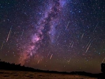 Українці зможуть побачити метеоритний дощ