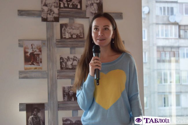 Етноодяг волинського краю представили у «Промені». ФОТО