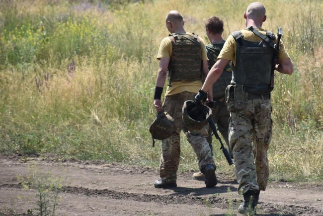 Вони ходять по лезу ножа: волинські розвідники