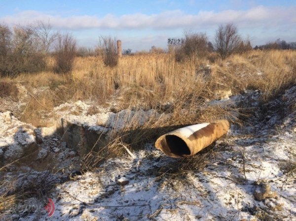 Колишній цукровий завод на Волині перетворюється на звалище