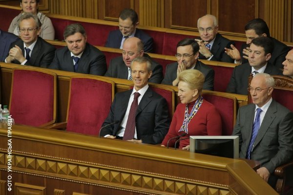 Парламент запрацював. ФОТО. ВІДЕО