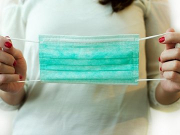 В Україні і на Волині зокрема – збільшення добової кількості нових хворих на COVID-19