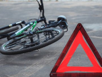 Лучанин на смерть збив велосипедиста на Львівщині 