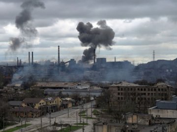 Тривають складні перемовини щодо евакуації великої кліькості людей із «Азовсталі», – Зеленський