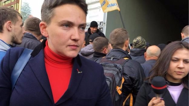 Під Верховною Радою встановили намети