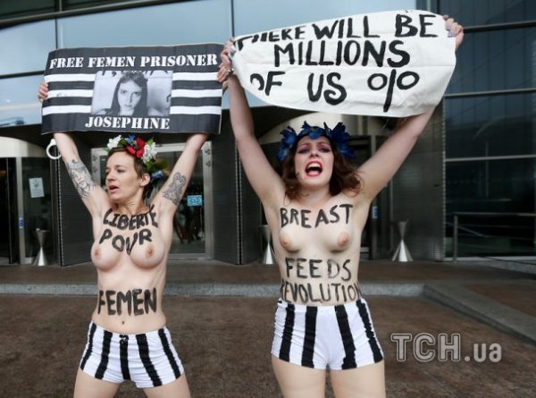 FEMEN «атакували» Європарламент. ФОТО