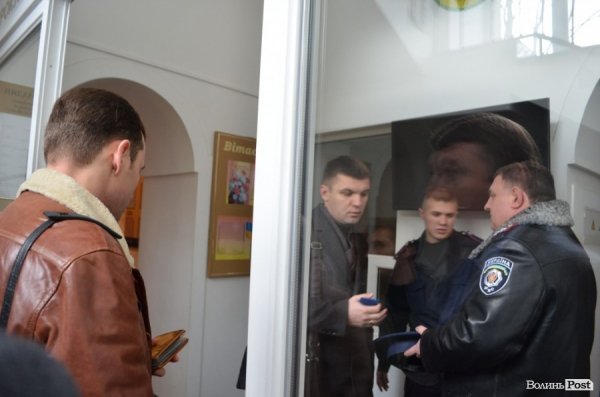 Як «репресовані» луцькі євромайданівці ходили в прокуратуру. ФОТО. ВІДЕО