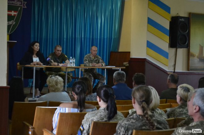 Віце-прем'єр-міністерка зустрілася з військовими на Волині. ФОТО