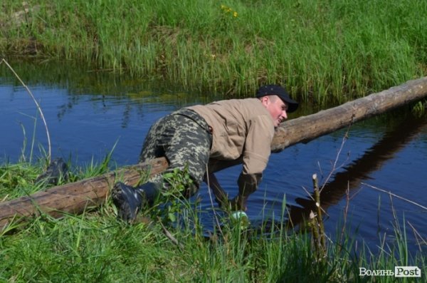 Дві сотні юнаків і дівчат «зникли» у волинських лісах на три дні. ФОТО. ВІДЕО