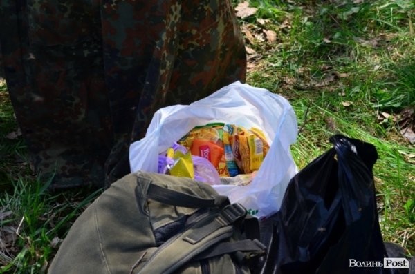 Дві сотні юнаків і дівчат «зникли» у волинських лісах на три дні. ФОТО. ВІДЕО