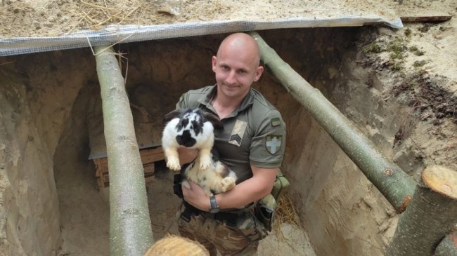 Квіти і тваринки: як проводять дозвілля волинські тероборонівці. ФОТО. ВІДЕО