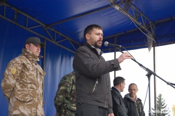 У Луцьку – святкове віче. ФОТО