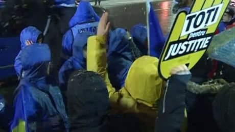 У столиці Румунії - величезний мітинг проти корупції