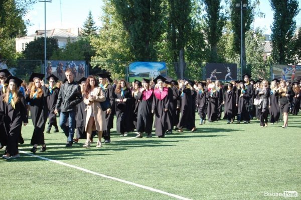 У Луцьку – посвята в студенти «європейського» вишу. ФОТО