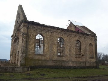 На Волині просять допомогти відновити святиню