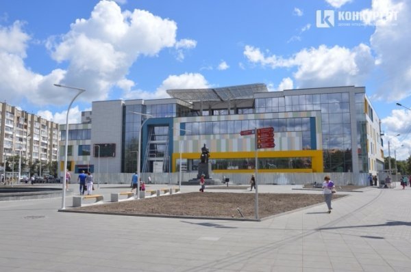 Депутати обговорили на комісії оновлений «Промінь». ФОТО