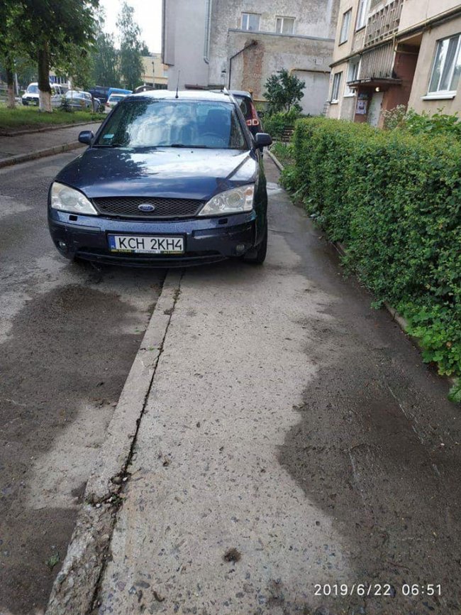 У Луцьку влаштували «полювання» на «автоандонів»