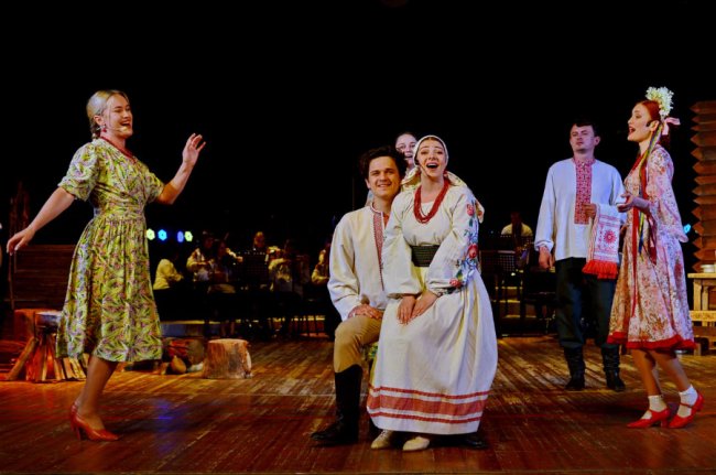 Театральний анонс: огляд вистав у Луцьку 28 листопада – 3 грудня