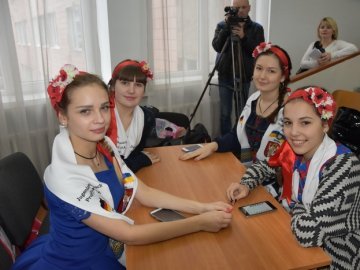 Луцьк, Німеччина, Волноваха: благодійний проект для школярів