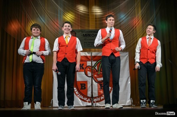 Кращою на КВНі в Луцьку стала збірна СНУ – «Пінопласт». ФОТО