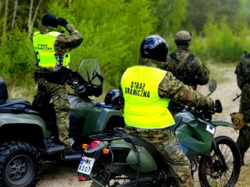 Спіймали 8 українців, які намагалися нелегально в’їхати до Польщі