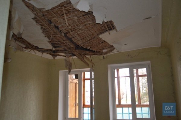 Голий і босий, ‒ сусід лишився без даху над головою через вибух у Нововолинську