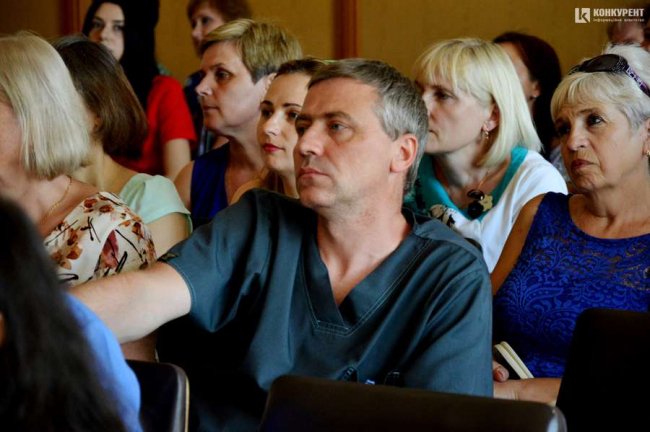 Андрій Покровський привітав луцьких медиків з професійним святом. ФОТО