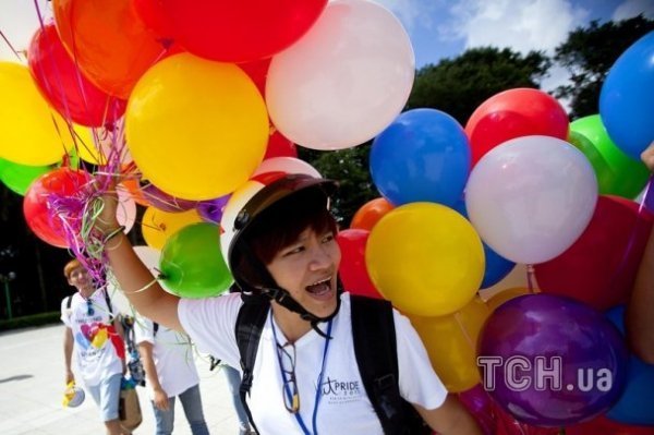 Гей-парад на велосипедах у В'єтнамі. ФОТО