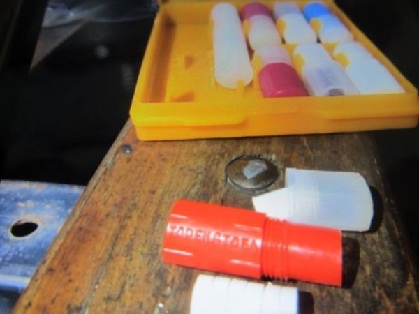 Через «Устилуг» чоловік намагався в аптечці провезти наркотики. ФОТО