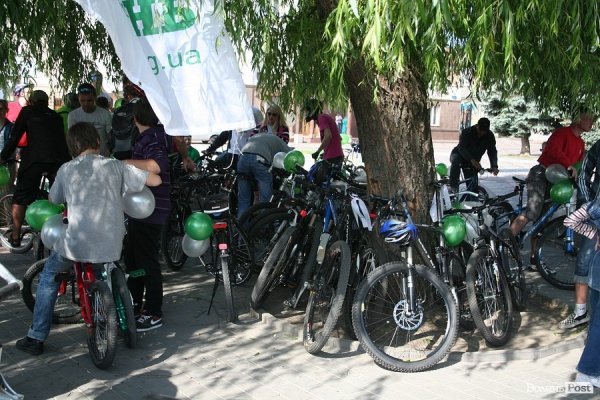 У Луцьку велосипедисти окупували дороги